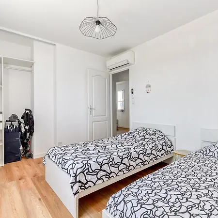 Tatil Evi La D'isa Et Seb